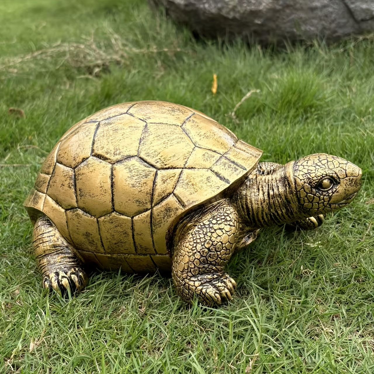 Resin Decorative Turtle Figurine for Garden and Outdoor Spaces