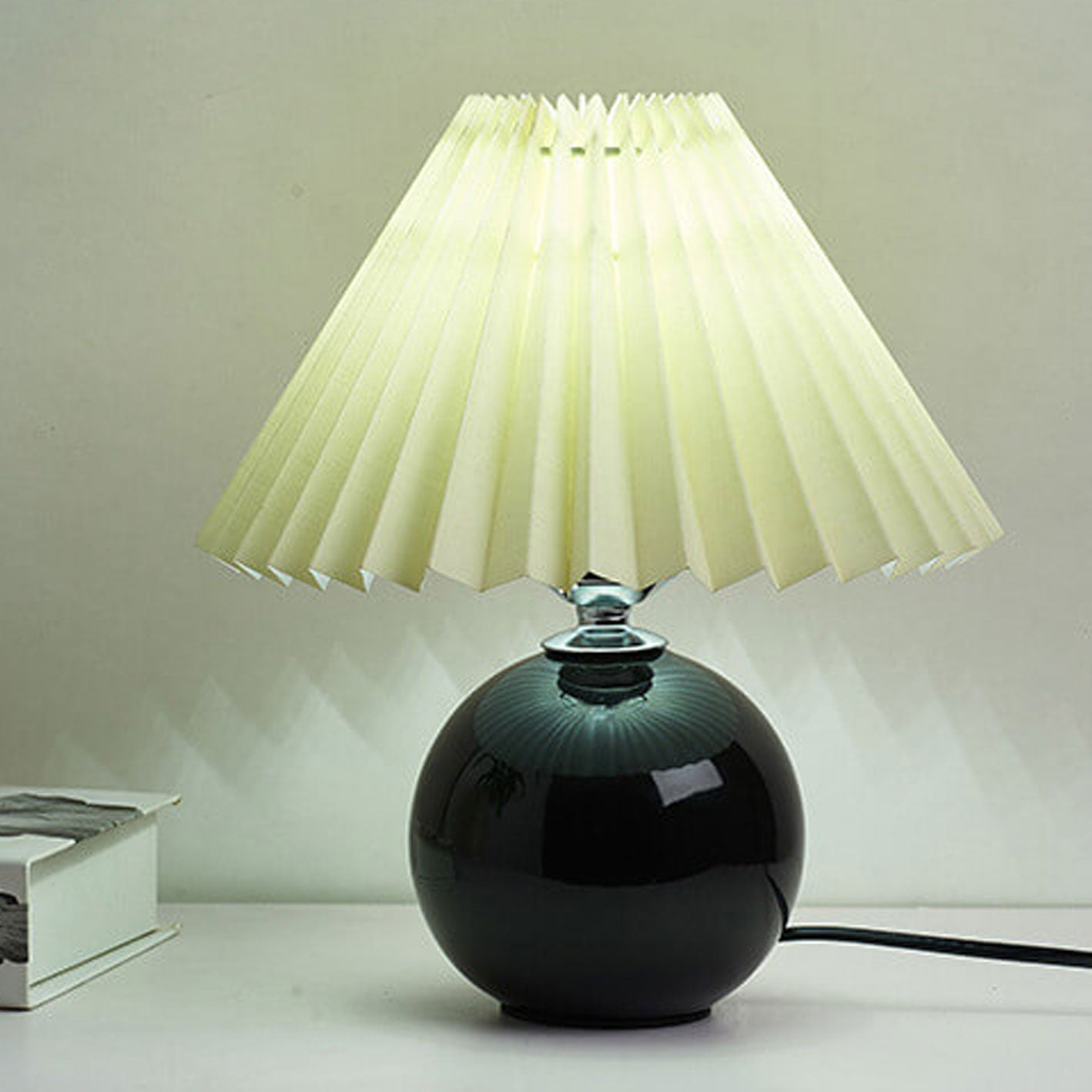 Ceramic Pleated Modern Table Lamp in Multiple Colors
