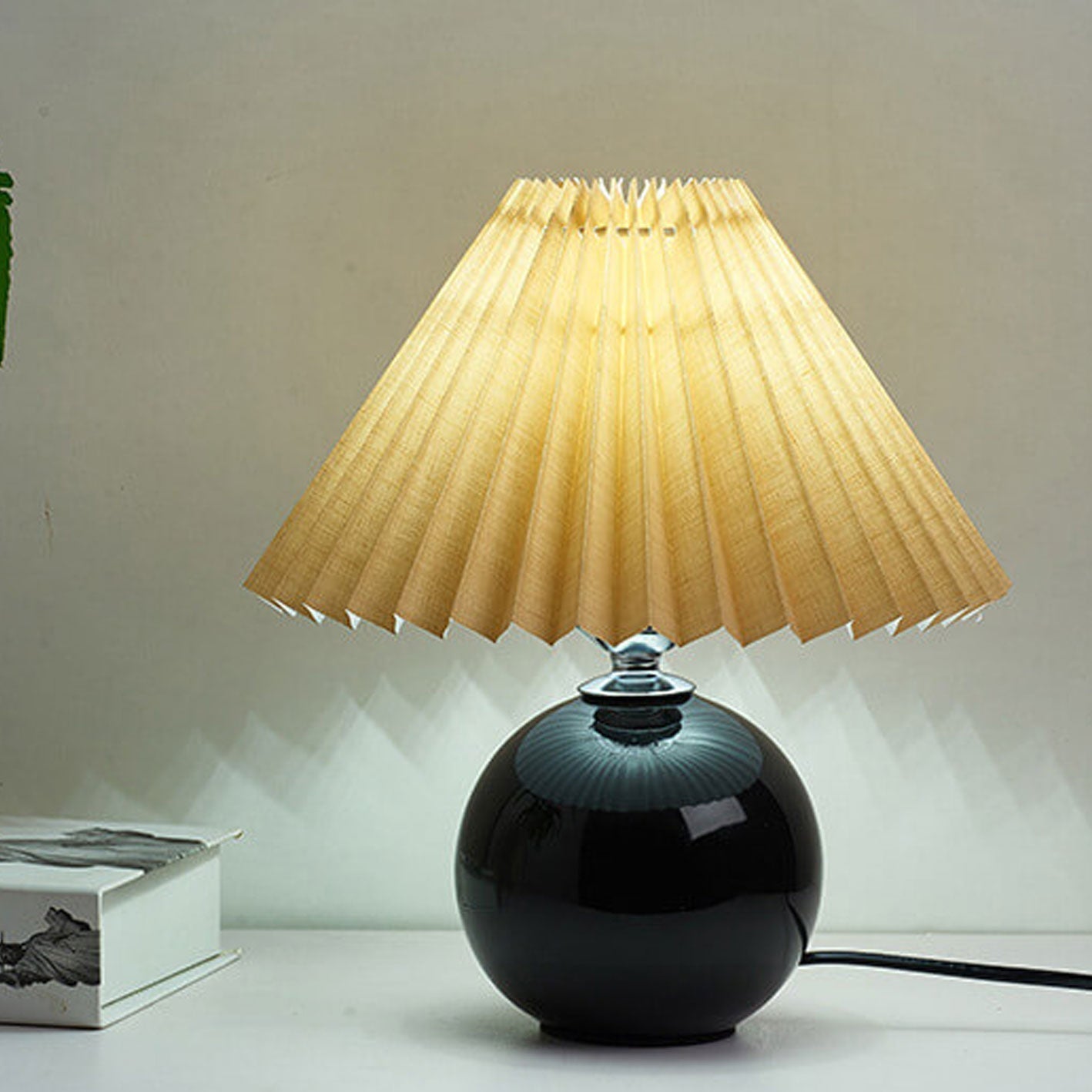Ceramic Pleated Modern Table Lamp in Multiple Colors