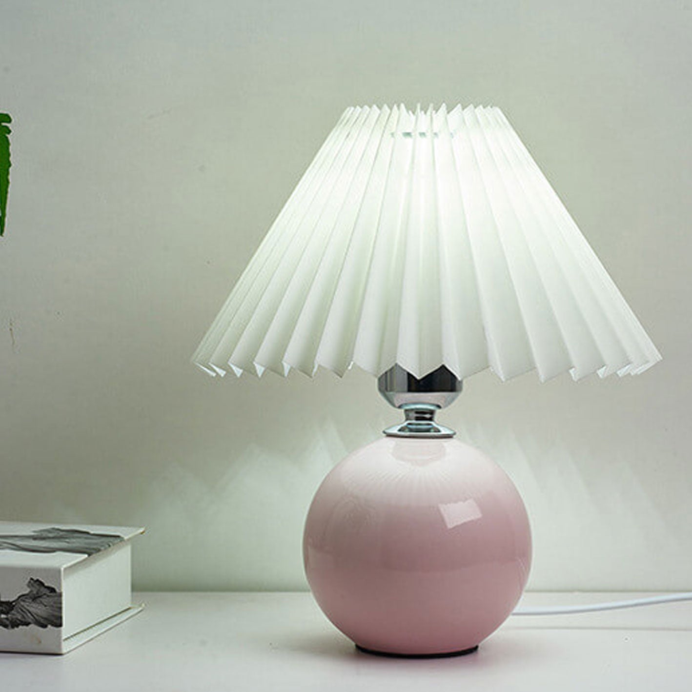 Ceramic Pleated Modern Table Lamp in Multiple Colors