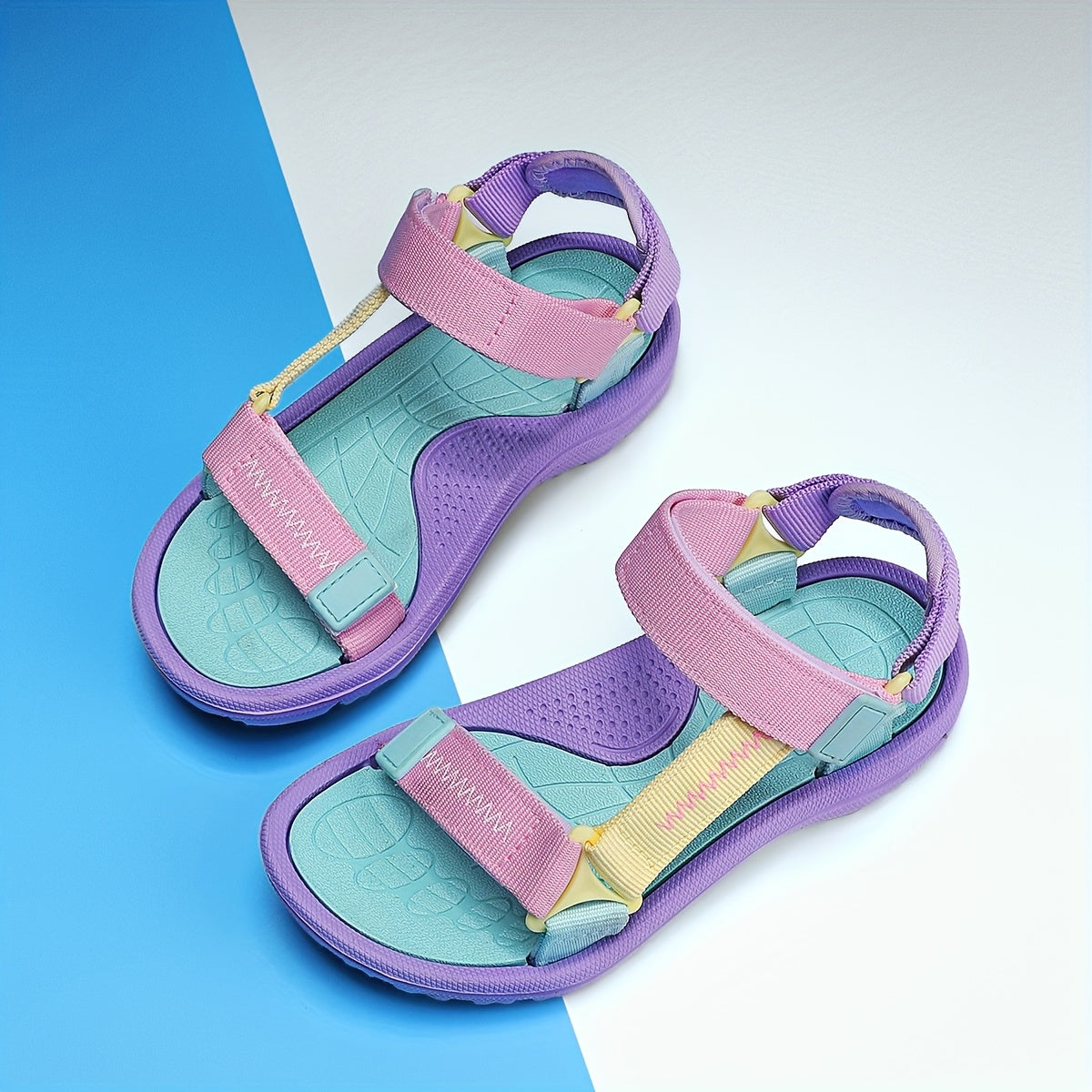 Adjustable Girls' Sporty Sandals with Lightweight Sole