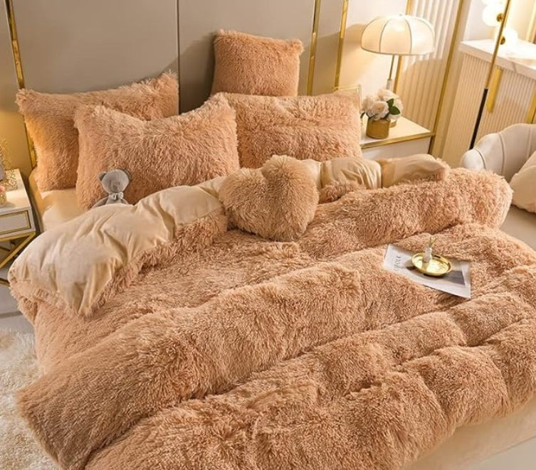 Luxury Plush Duvet Cover with Zipper Closure and Corner Straps
