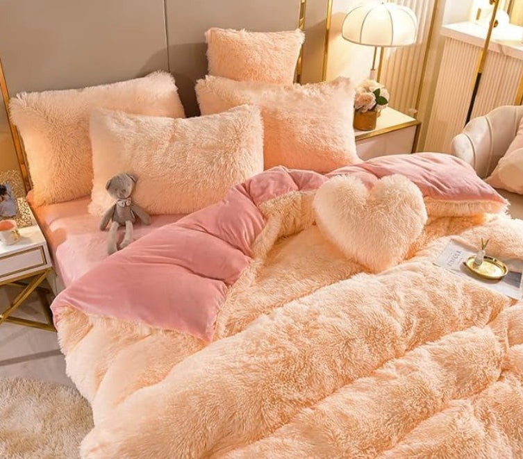 Luxury Plush Duvet Cover with Zipper Closure and Corner Straps