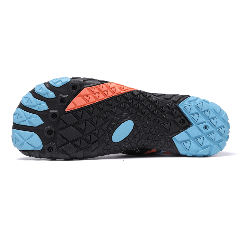 Zero-Drop Trail Running Shoes with Flexible Sole
