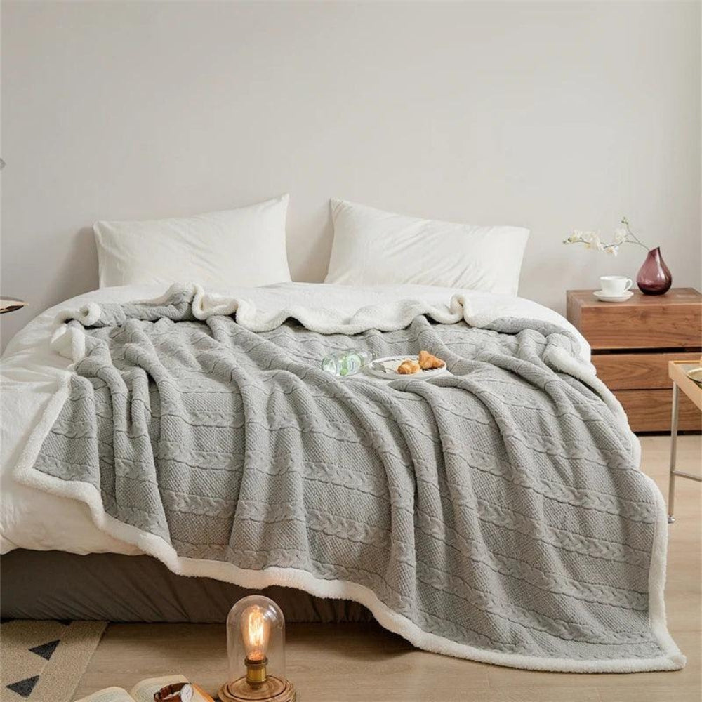 Ultra-Soft Mellow Sherpa Blanket for Cozy Comfort