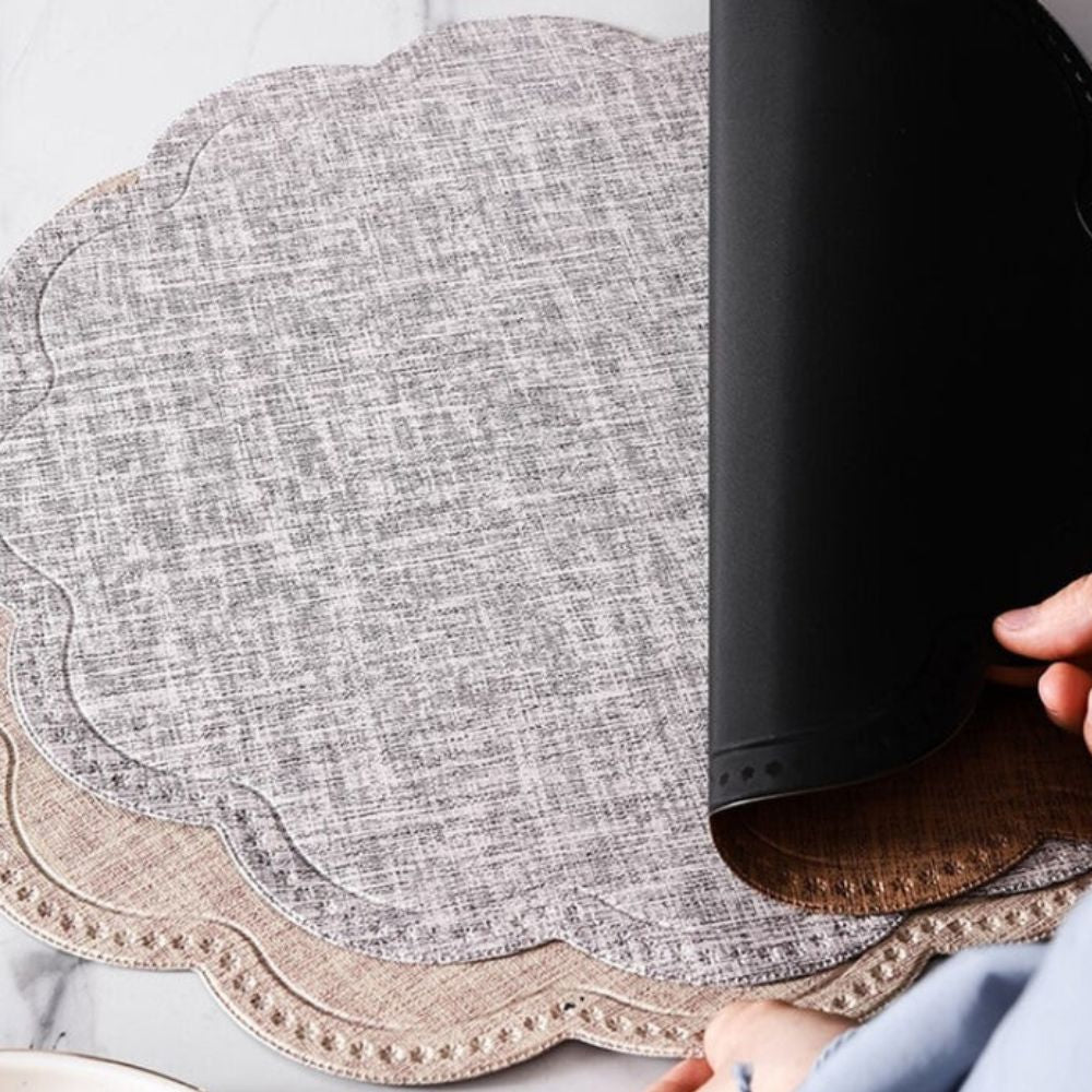Scalloped Waterproof PU Leather Placemat