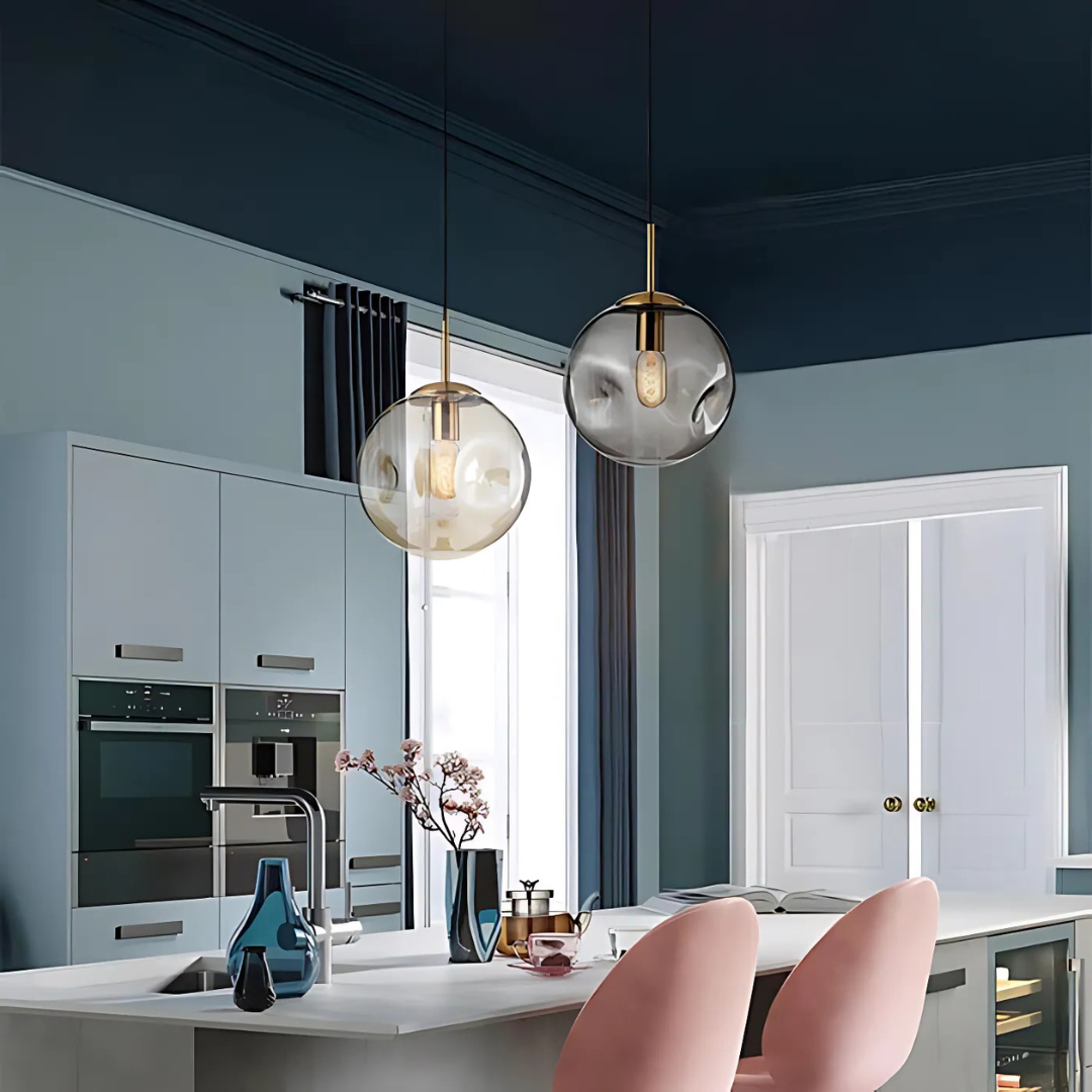 Glass Pendant Dining Table Lamp with Elegant Balls