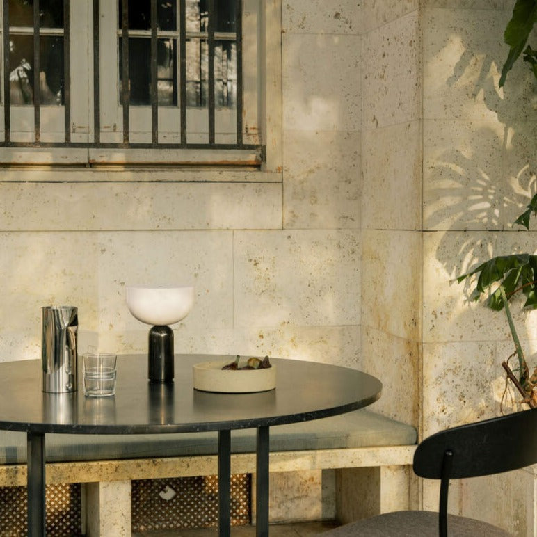 Marble Table Lamp with Gold Accents - Elegant White Marble Design