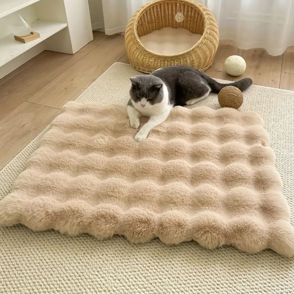 Plush Faux Fur Pet Mat for Cats and Small Dogs