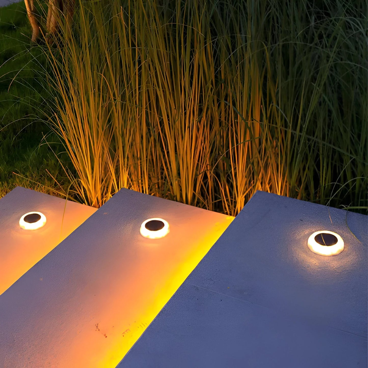 Solar-Powered Weatherproof Garden Light with Automatic Dusk to Dawn Sensor