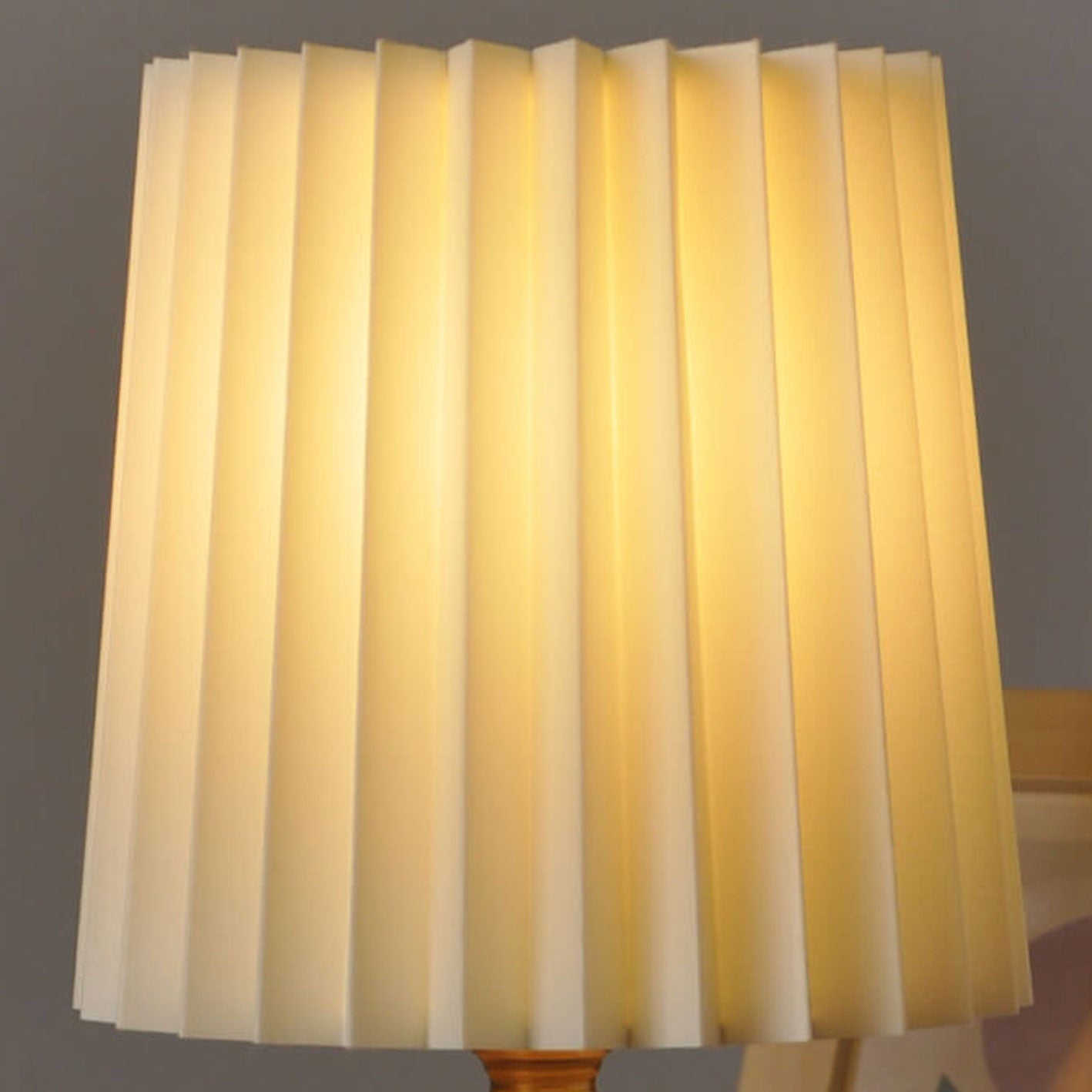 Vintage Korean Pleated Table Lamp with Solid Wood Base