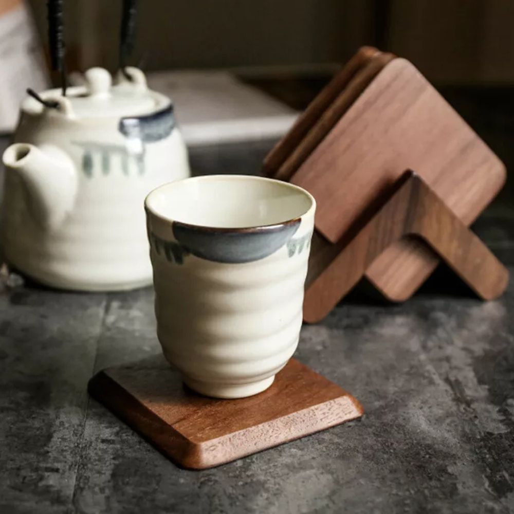 Sleek Wooden Coaster Set with Holder - 6 Natural Finish Coasters