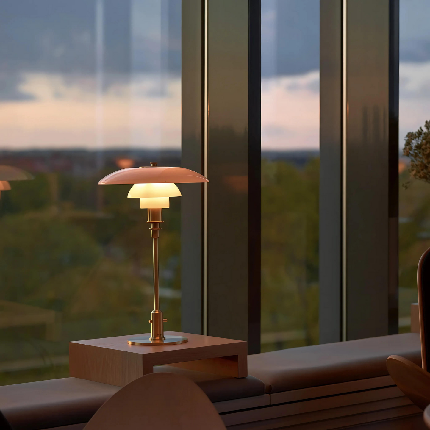 Elegant Black Metal Table Lamp with LED Illumination