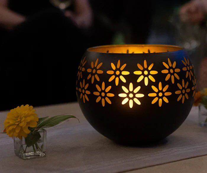 Floral Design LED Candle Lamp for Warm Ambiance