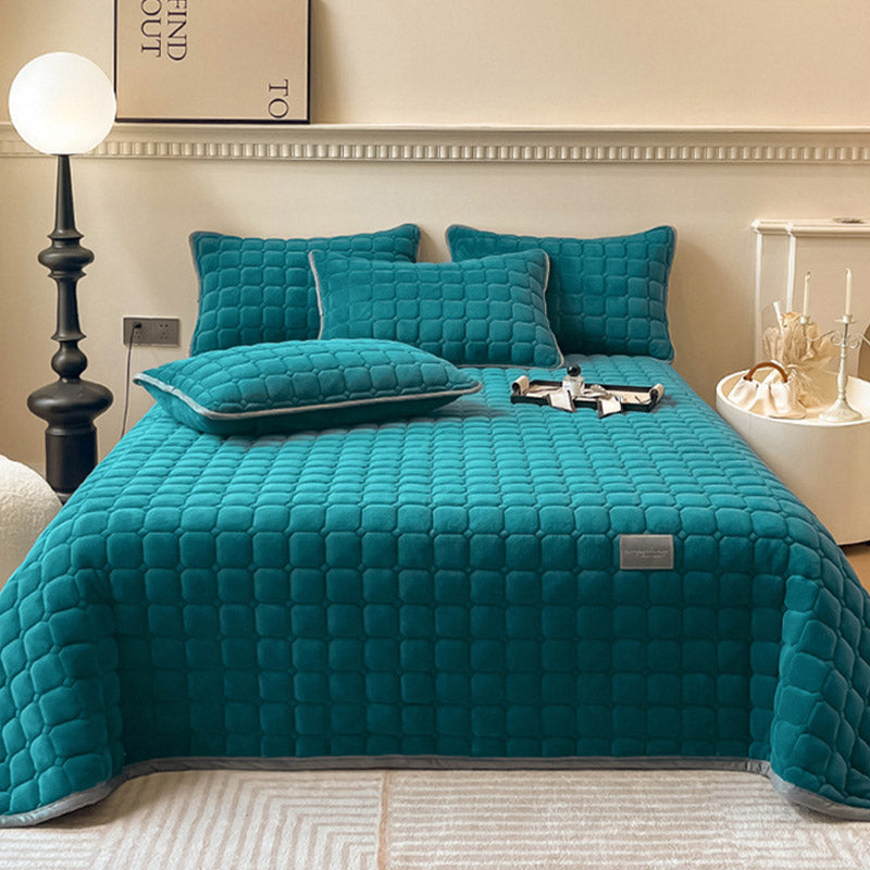 Plush Square Textured Throw Blanket – Soft Cozy Sofa and Bed Cover