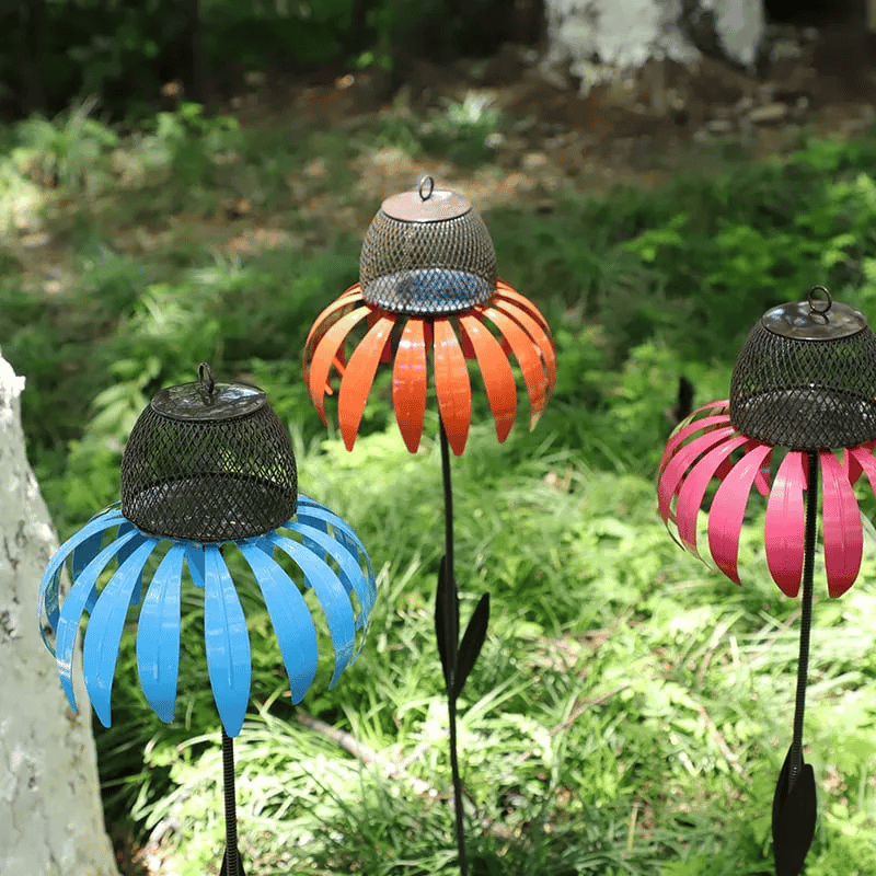 Flower-Shaped Metal Bird Feeder Stake