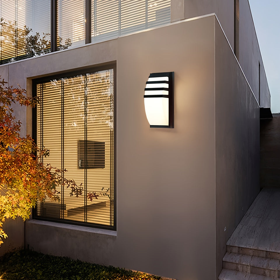 Waterproof LED Outdoor Wall Light for Garden and Porch