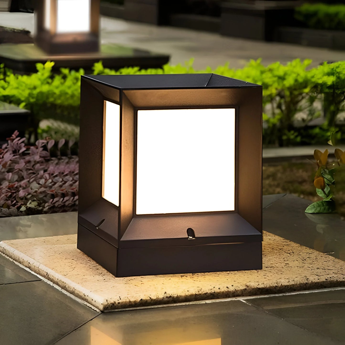 Sleek Weather-Resistant Outdoor LED Column Light