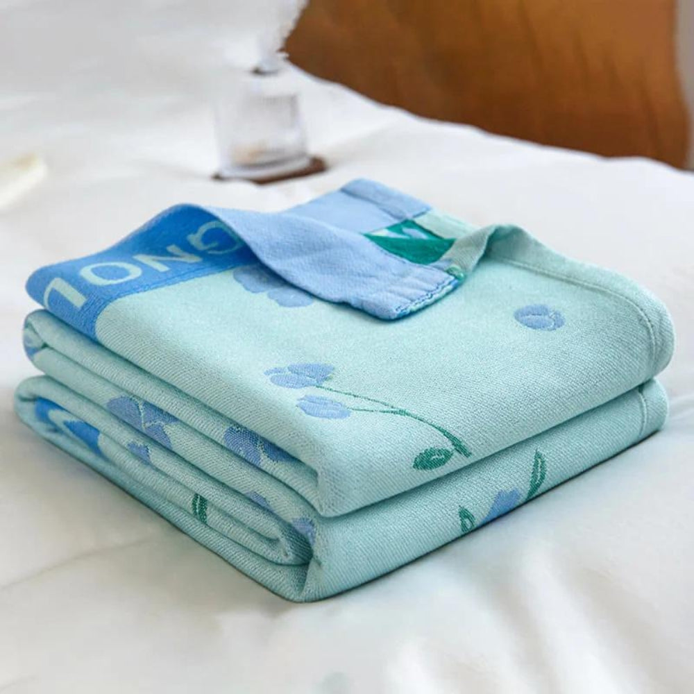 Reversible Blue Floral Bamboo Fiber Cooling Blanket