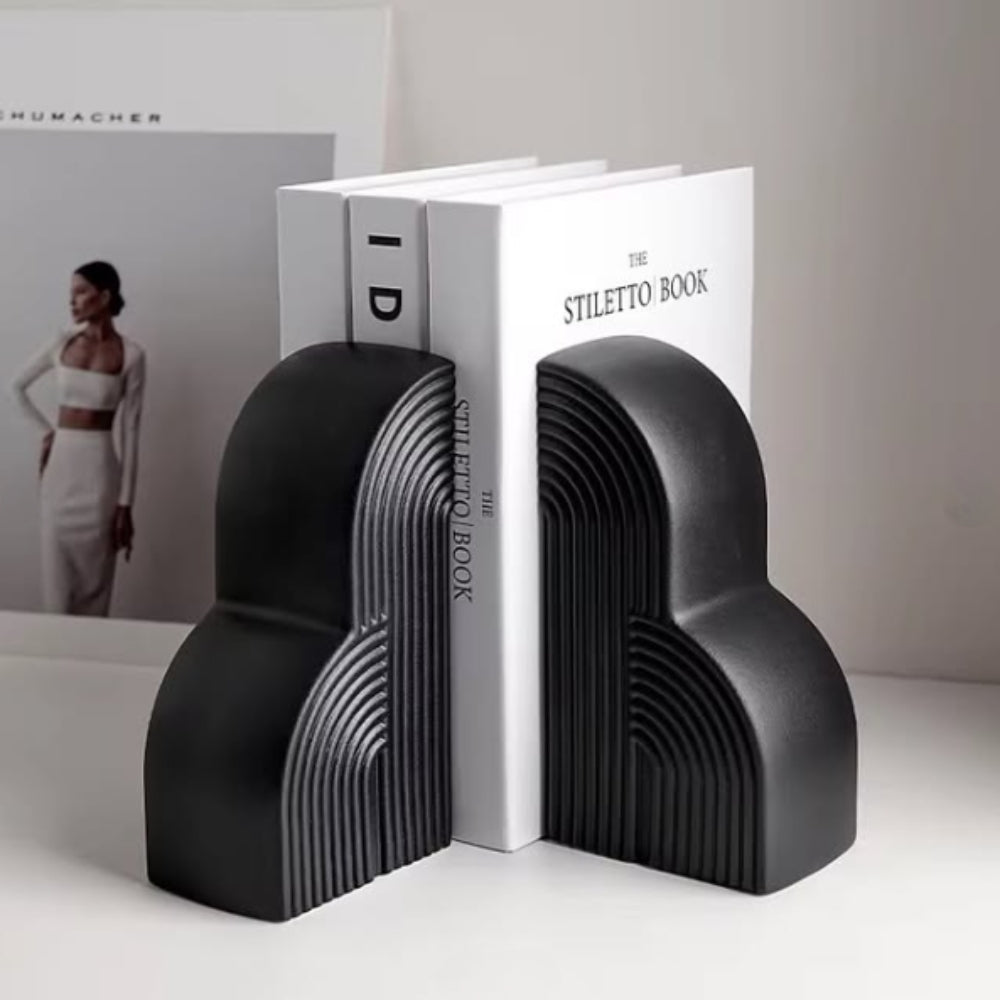 Cloud-Shaped Ceramic Bookends in White and Black