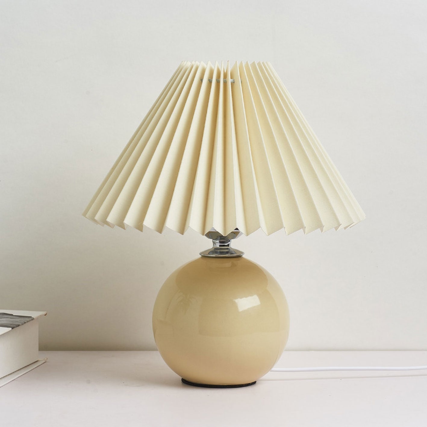Ceramic Pleated Modern Table Lamp in Multiple Colors