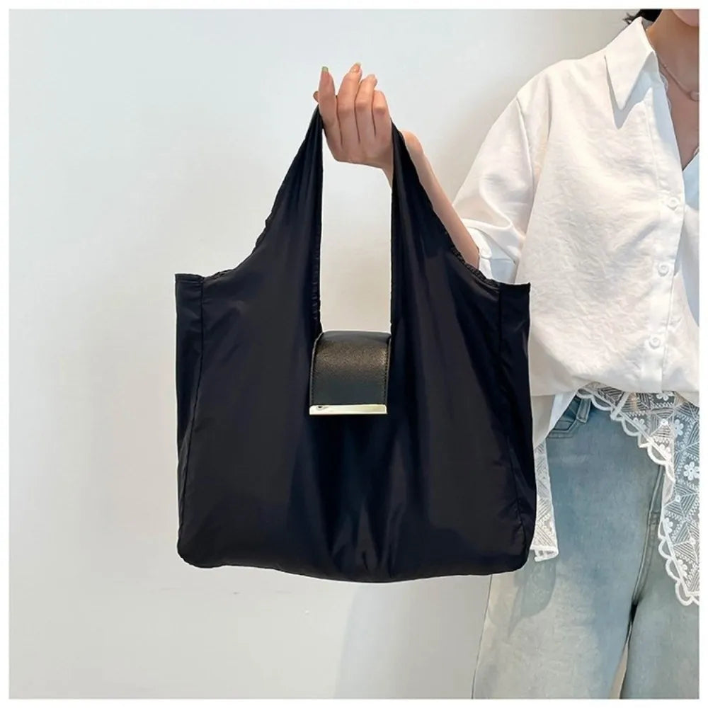 Foldable Keychain Tote Bag with Nylon and Leather Accents