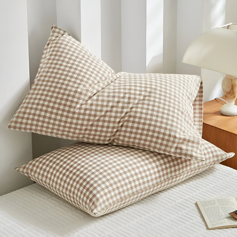 Soft Plaid Microfiber Pillowcases with Envelope Closure