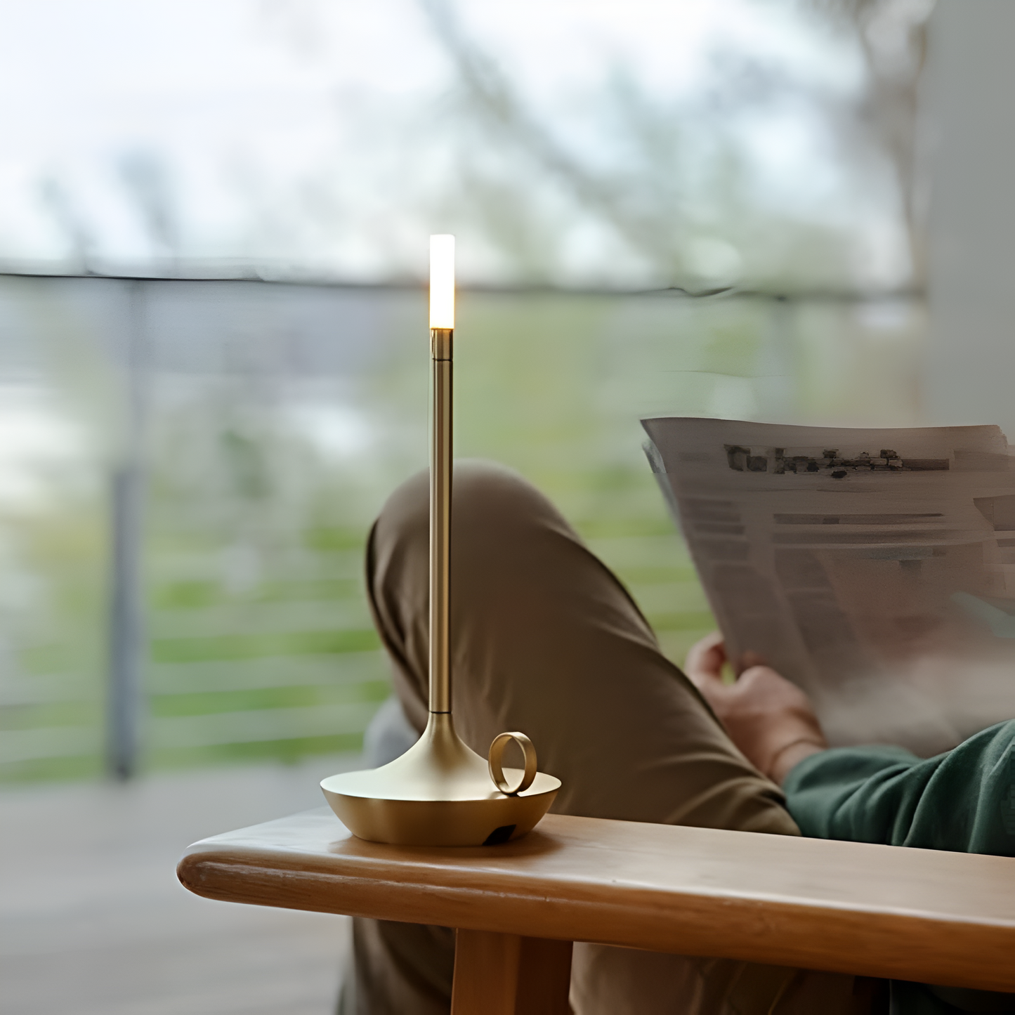 Rechargeable Minimalist Aluminum Table Lamp