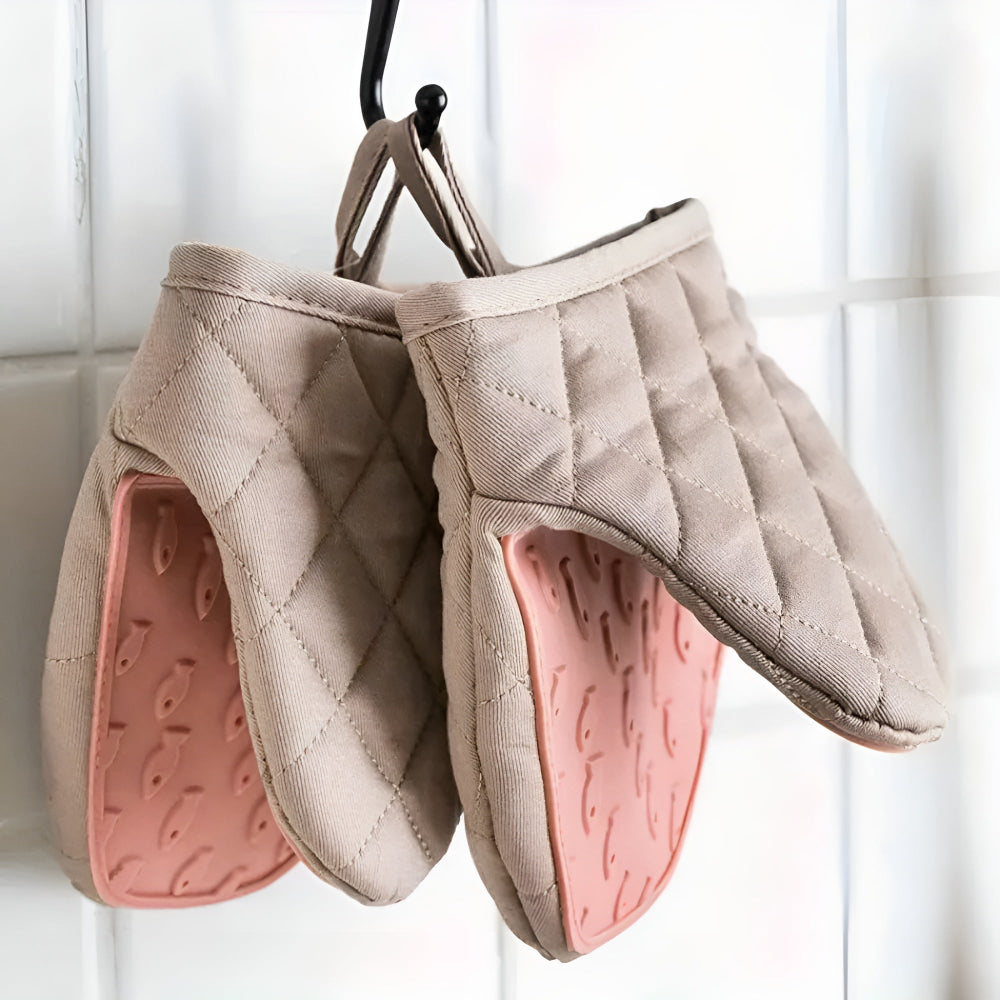 Silicone Quilted Heatproof Kitchen Mitts with Textured Grip