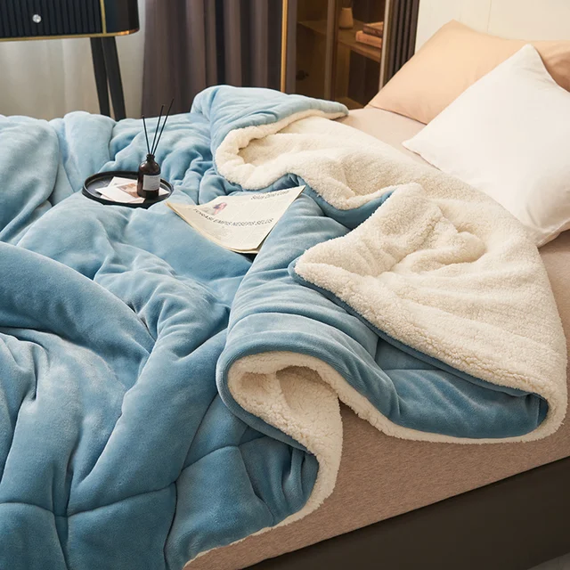 Reversible Two-Tone Flannel Fleece Blanket