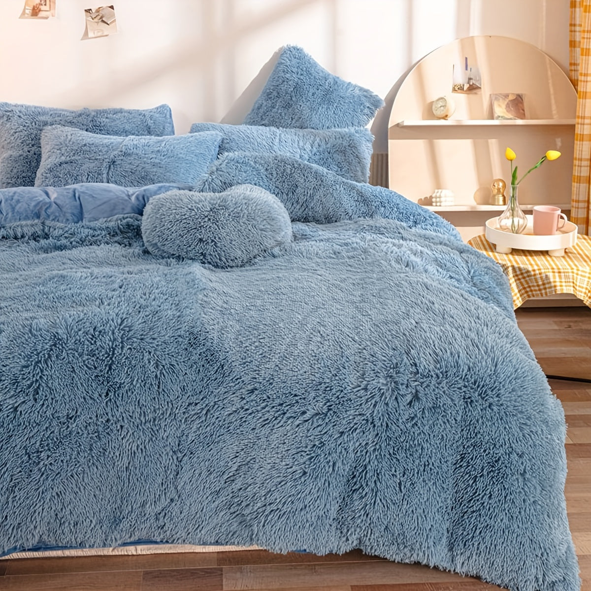 Three-Piece Velvet Bedding Set with Duvet Cover and Pillowcases