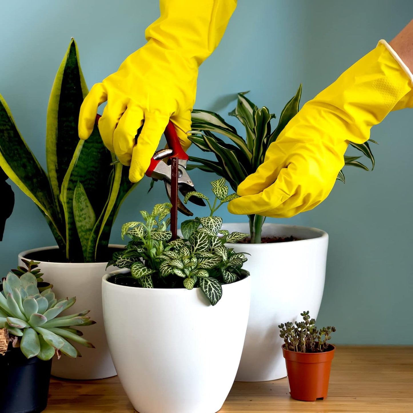 Non-Slip Rubber Cleaning Gloves Set for Dishwashing and Household Chores