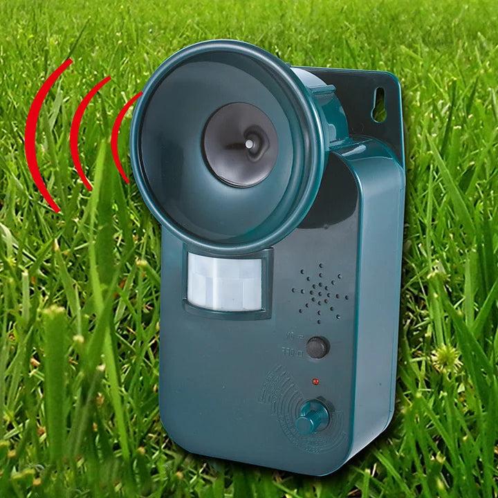9V DC Ultrasonic Cordless Pest Repeller for Outdoor Use, 5000ft Range