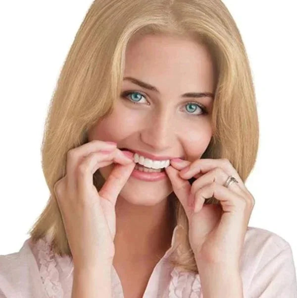 Snap-On Upper and Lower Teeth Veneers for a Natural Smile
