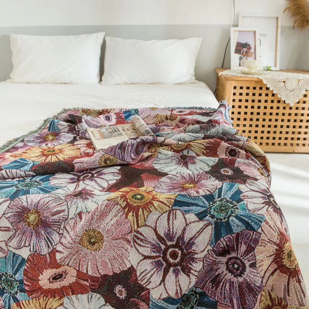 Vintage Floral Woven Blanket with Tassels