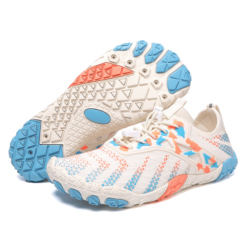 Zero-Drop Trail Running Shoes with Flexible Sole