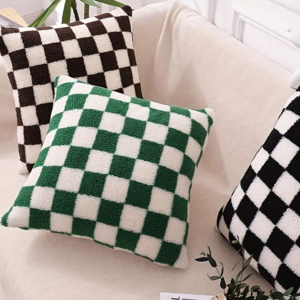 Checkered Faux Fur Cushion Cover