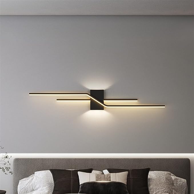 Modern LED Minimalist Wall Lamp in Black and Gold