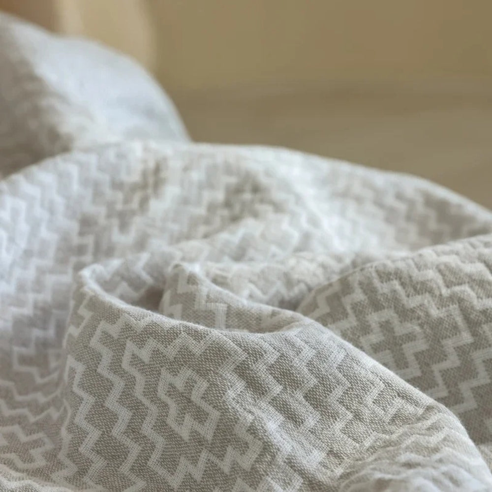 Cozy Maze Pure Cotton Throw Blanket