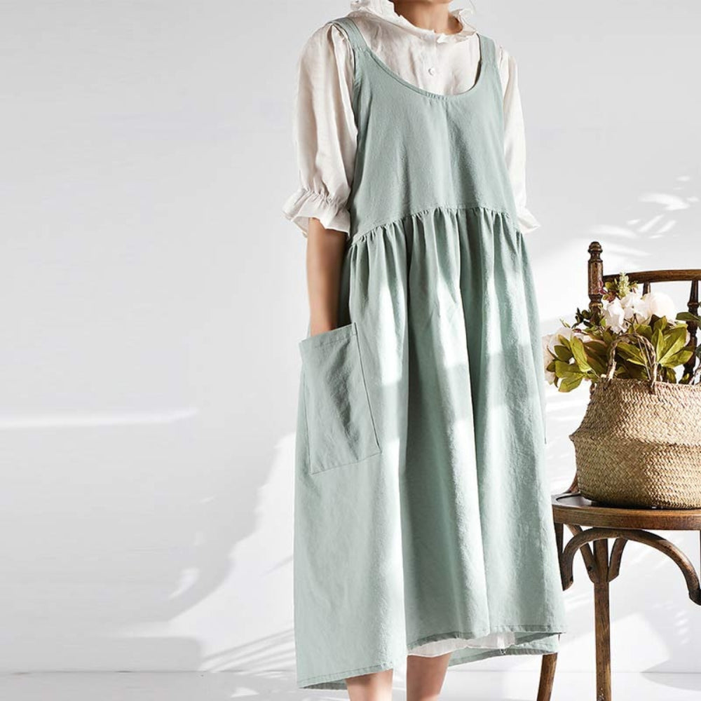 Cross-Back Cotton Apron with Pockets