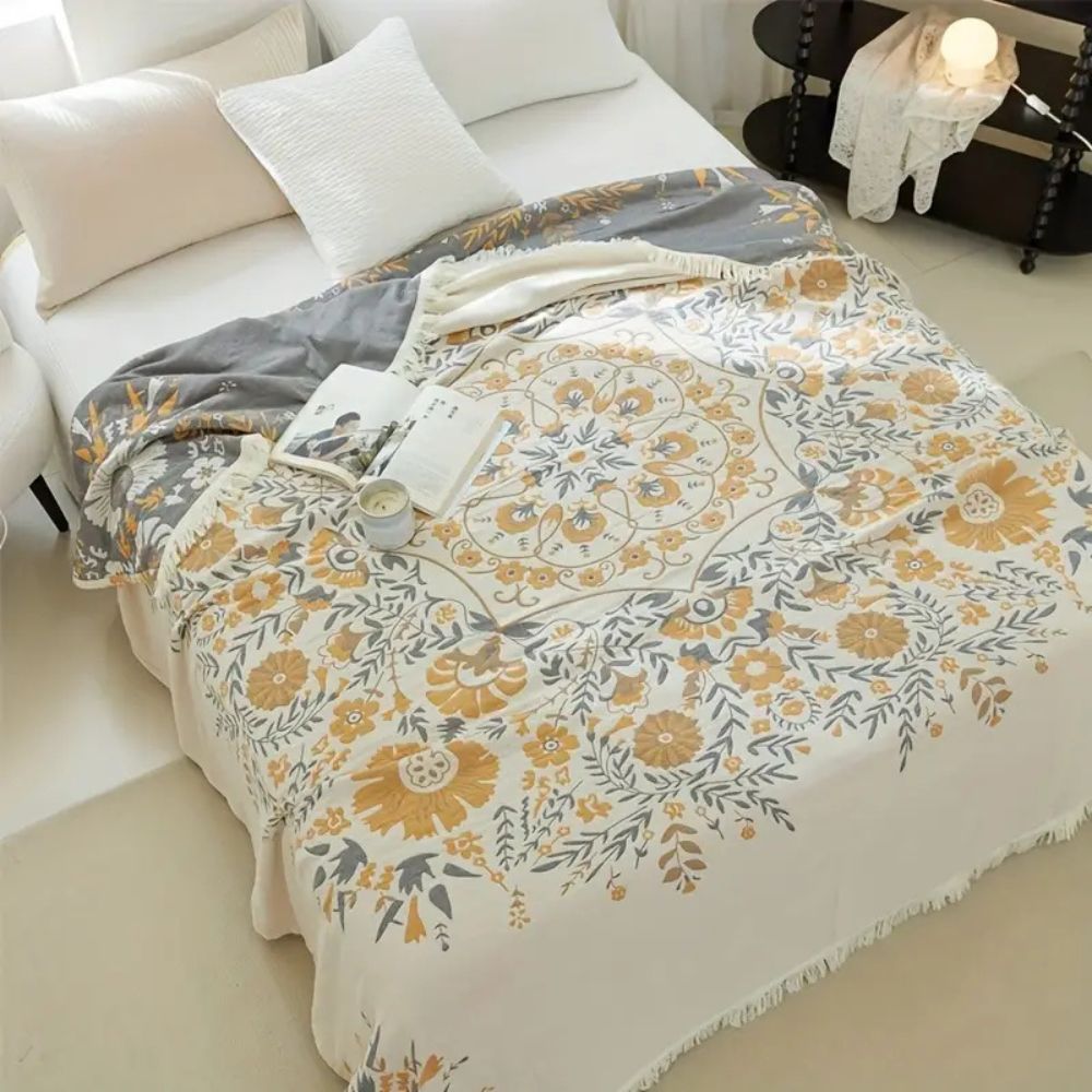 Reversible Floral Cotton Blanket in Versailles Style