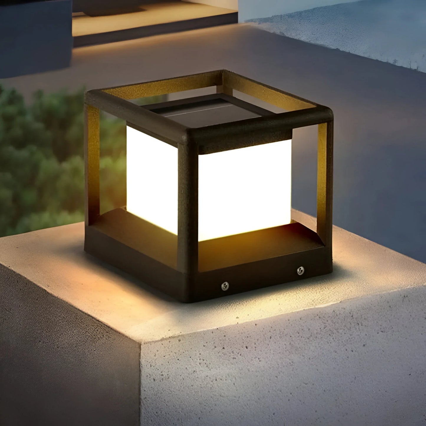 Solar Patio and Garden Light with Automatic Dusk to Dawn Sensor