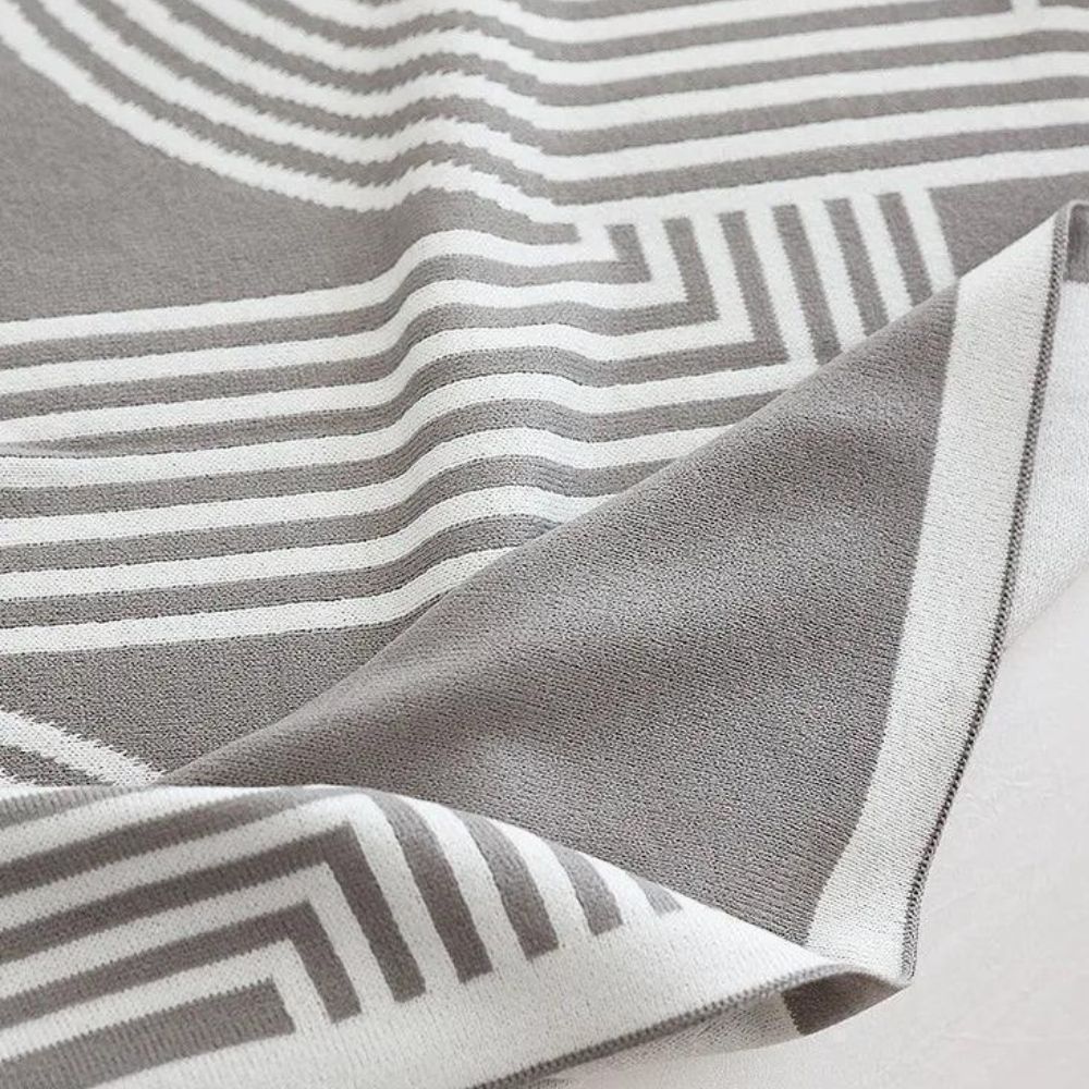 Reversible Geometric Knit Blanket in Ultra-Soft Fabric