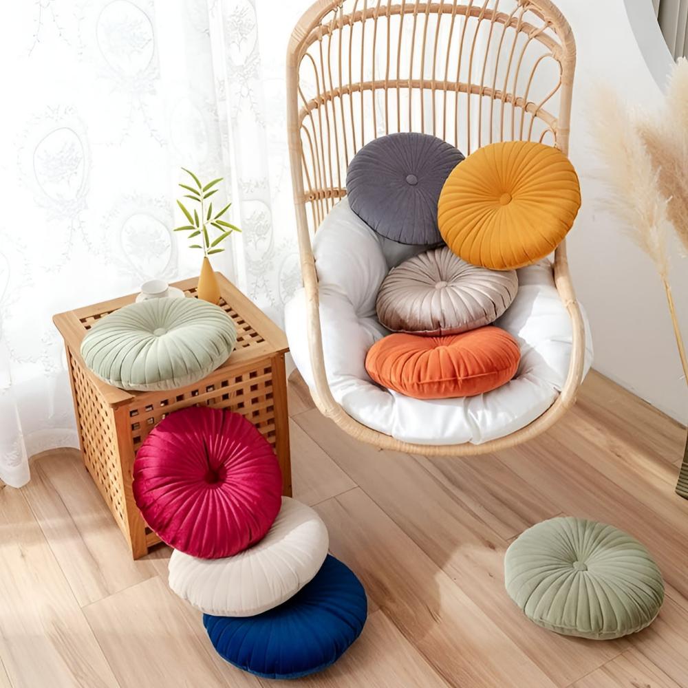 Pumpkin-Shaped Plush Cushion in Vibrant Colors