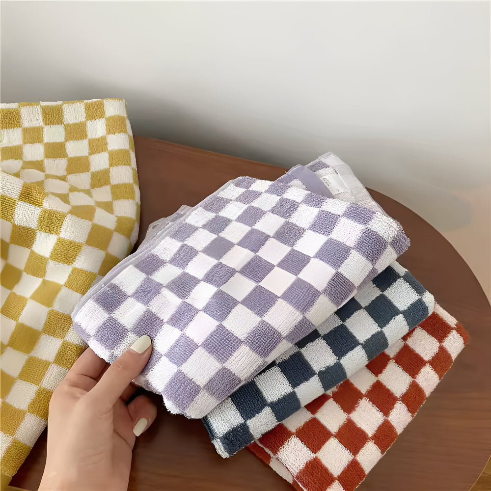 Luxurious Cotton Checkmate Towel 13x30 Inches