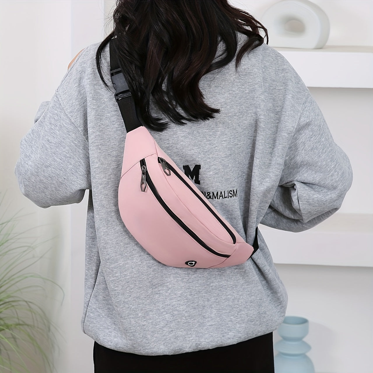 Sporty Adjustable Fanny Pack for Women with Multiple Pockets