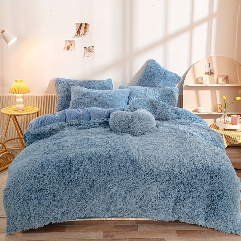 Luxurious Velvet Duvet Cover Set with Pillowcases for All-Season Comfort