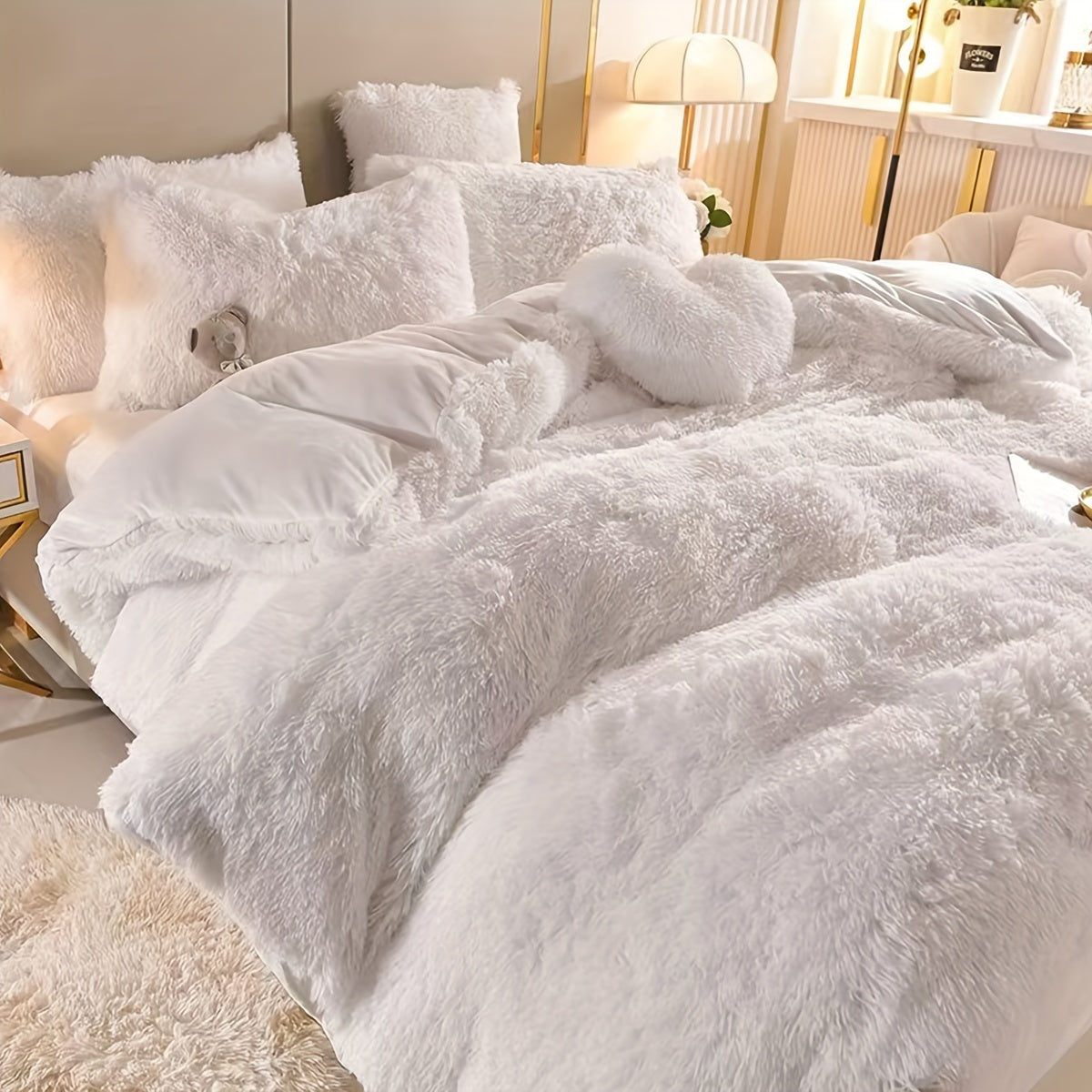 Three-Piece Velvet Bedding Set with Duvet Cover and Pillowcases