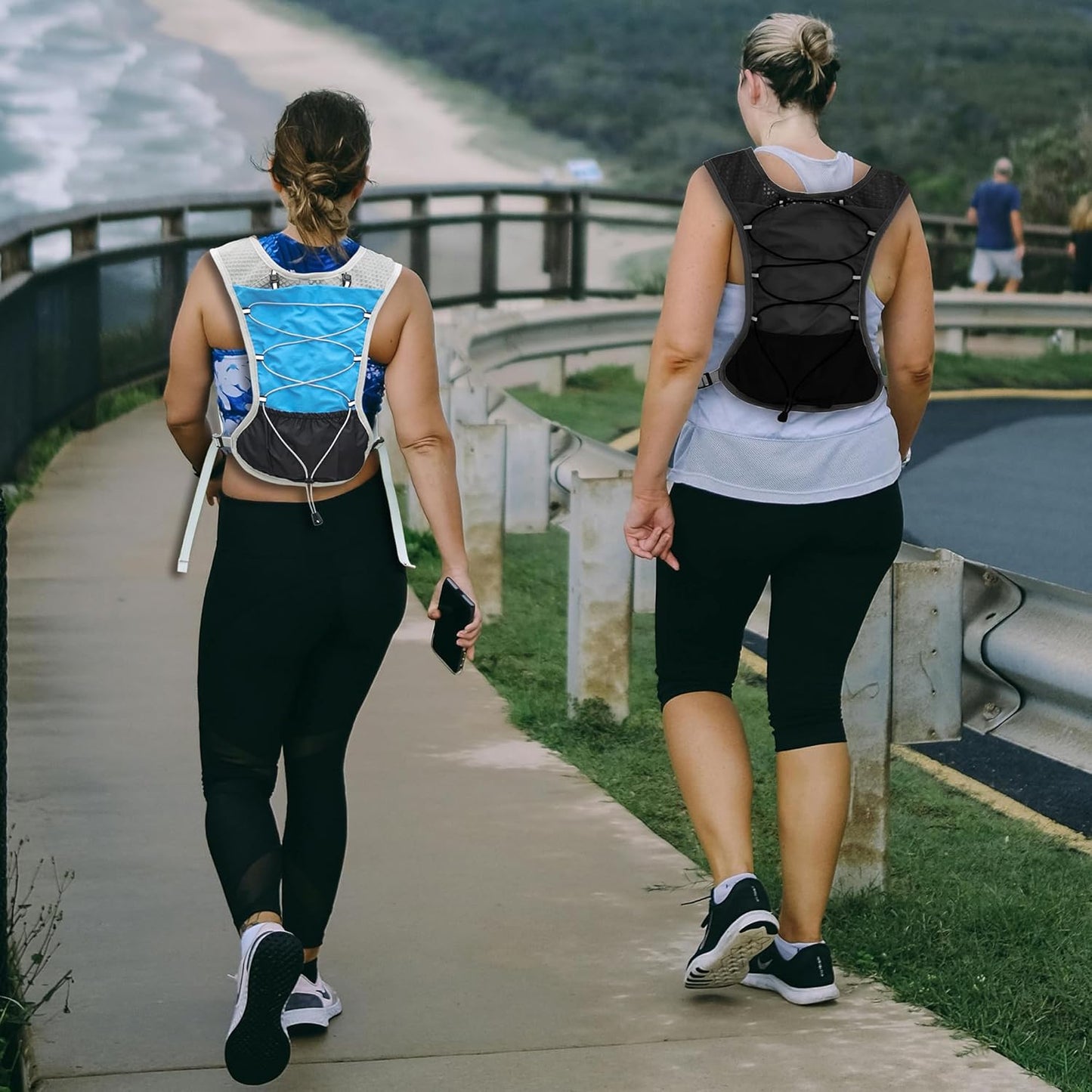 Ultra-Light Hydration Running Vest with 2L Bladder