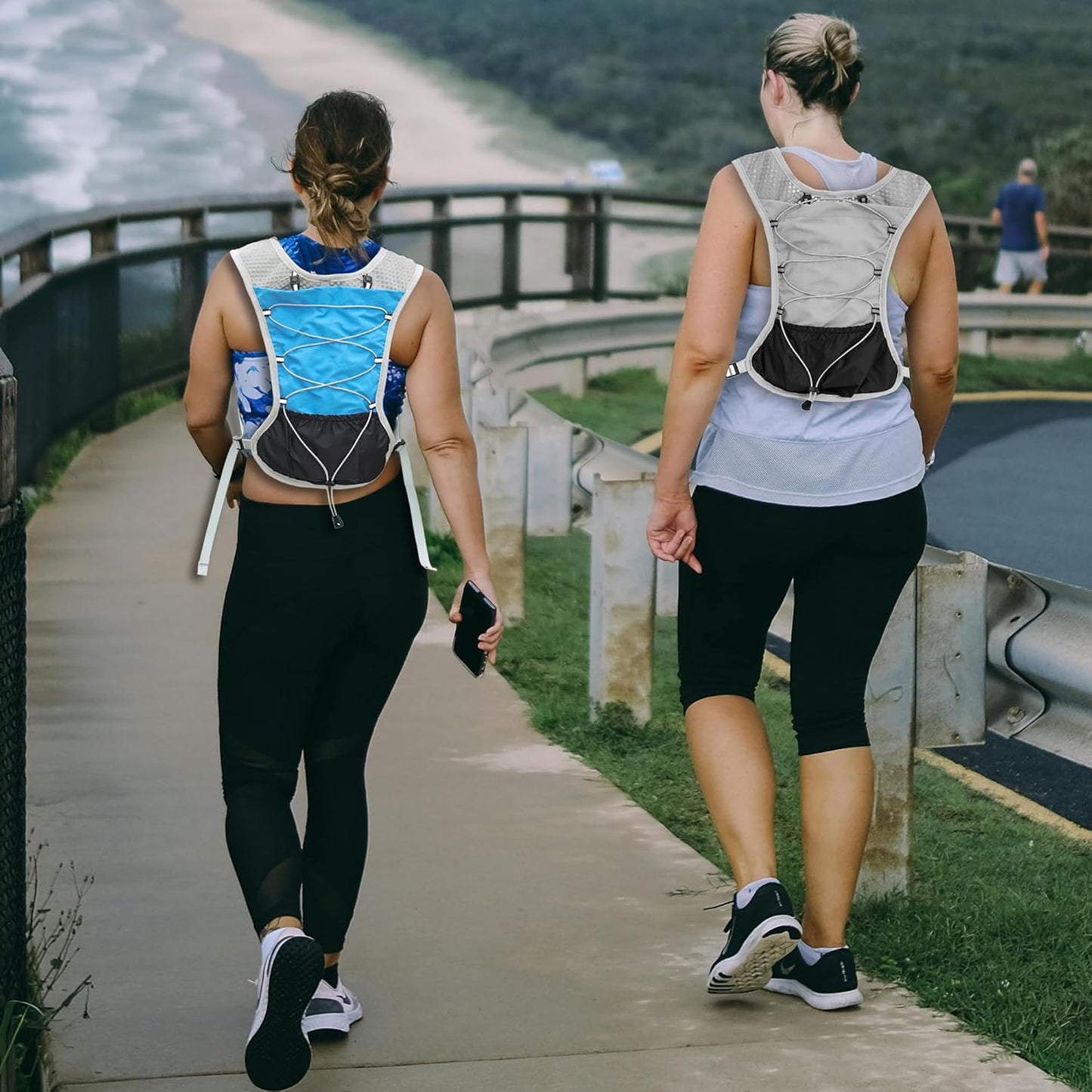 Ultra-Light Hydration Running Vest with 2L Bladder